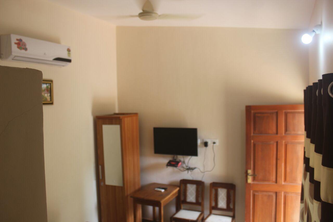 Martinet Vagator Guest House Экстерьер фото