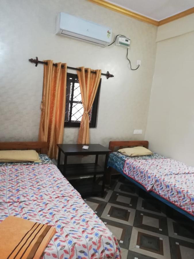 Martinet Vagator Guest House Экстерьер фото